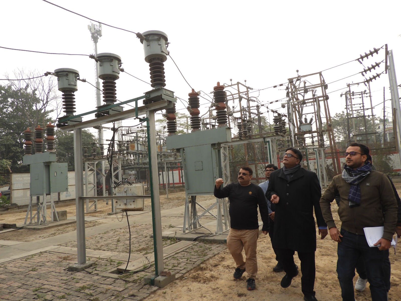 बिजली बिल राहत योजना: प्रथम चरण के अंतिम दिन देर रात तक खुले रहे काउंटर, एमडी ने खुद संभाली कमान