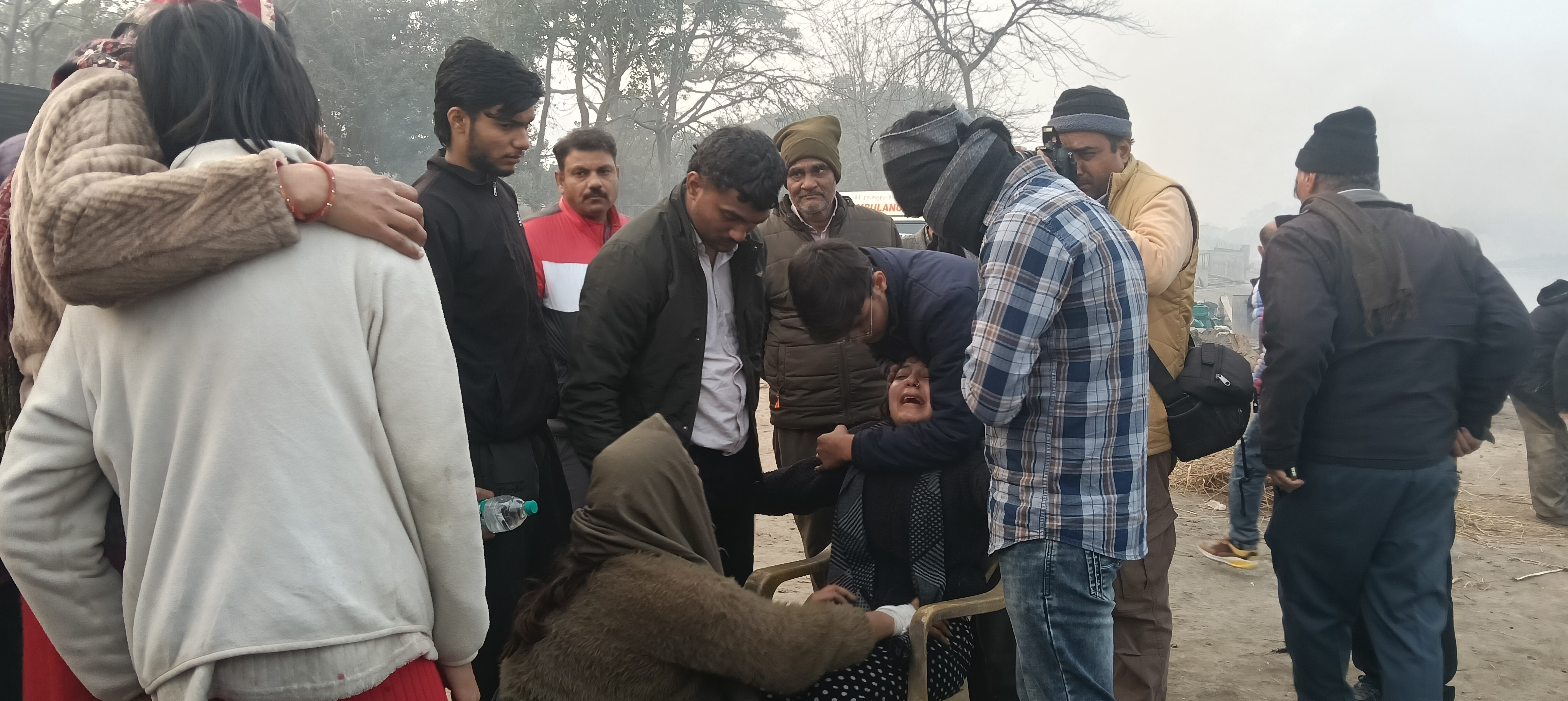 मुजफ्फरनगर अग्निकांड का गमनाक अंत, शुक्रताल में एक साथ जलीं तीन चिताएं, वसुंधरा कॉलोनी के पीड़ितों को दी गई अंतिम विदाई