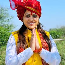 भारत को हिंदू राष्ट्र घोषित कराने के लिए हरिद्वार से मथुरा तक पदयात्रा करेंगी कवि सिंह