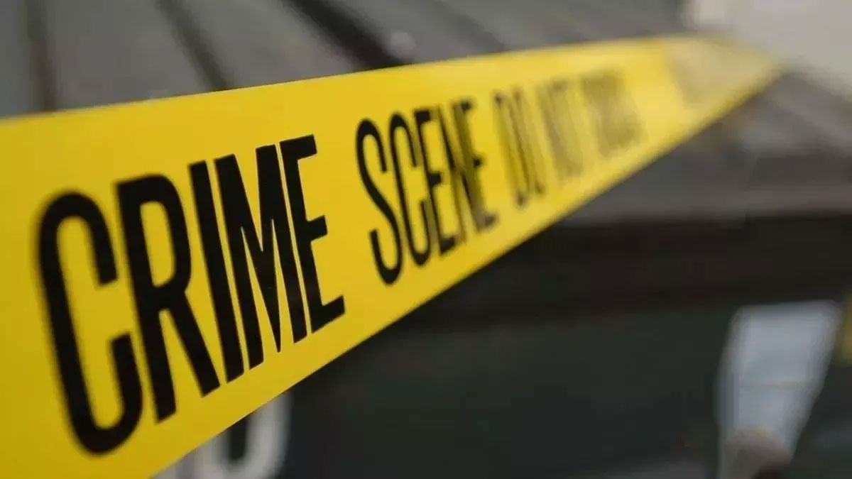 मुंबई में दरिंदगी की हद पार: नशे में धुत पिता ने अफेयर के शक में सोती बेटी का गला ब्लेड से काटा