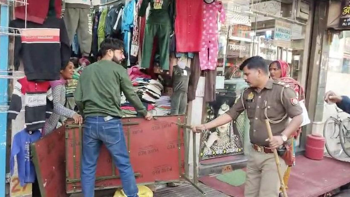 मुजफ्फरनगर में चला ताबड़तोड़ अतिक्रमण अभियान, भगत सिंह रोड-शिव चौक से हटे कब्जे, दुकानदारों में हड़कंप