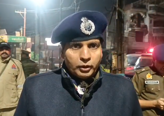 मुजफ्फरनगर में हथियारबंद लुटेरों ने घर में लूट की घटना को अंजाम दिया, एसएसपी मौके पर पहुंचे