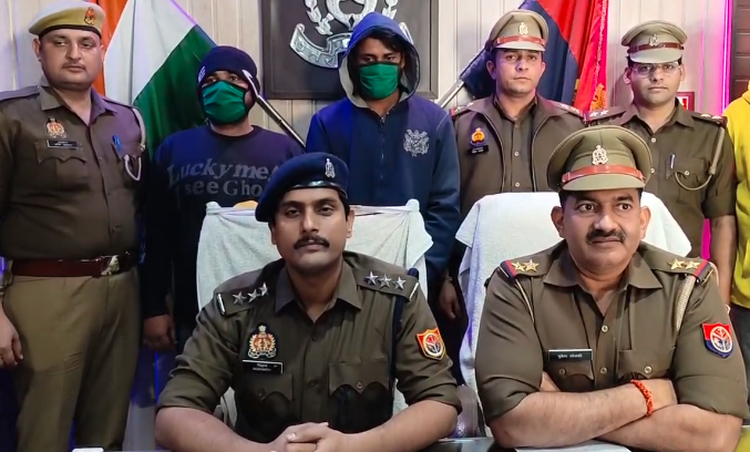 गाजियाबादः लोनी में सनसनीखेज खुलासा: प्रेमी ही निकला प्रेमिका की माँ का हत्यारा, 2 आरोपी गिरफ्तार