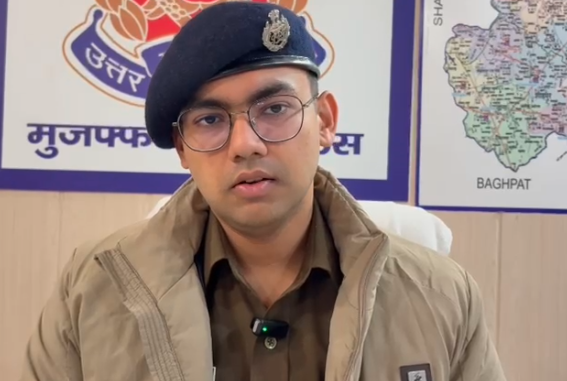 मुजफ्फरनगर: मस्जिद के मुअज्जिन को दरोगा की गर्दन काटने की धमकी देना पड़ा भारी, FIR दर्ज होते ही मांगी माफ़ी