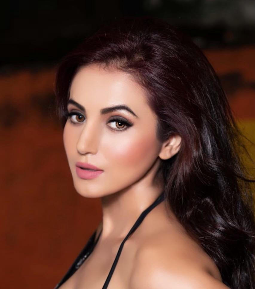 इंस्पेक्टर विक्रांत में अनुस्मृति सरकार का रहस्यमयी डबल रोल; दो किरदारों के बीच की 'अदृश्य जंग' से बढ़ा फिल्म का रोमांच