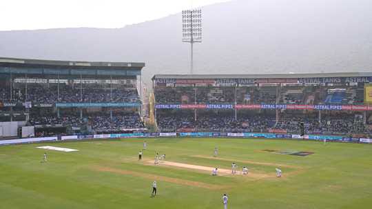 IND vs SA Pitch Report : विशाखापट्टनम में सीरीज का फाइनल मुकाबला टॉस बनेगा गेमचेंजर जानिए पिच का ताजा हाल