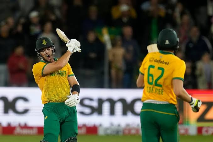 IND vs SA 2nd T20I: भारत को मिली करारी हार दक्षिण अफ्रीका जीता सीरीज का दूसरा मुकाबला, टीम इंडिया की बल्लेबाजी फेल बड़ा स्कोर बना भारी