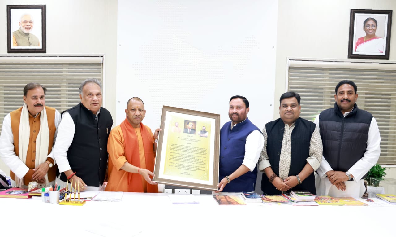 डॉ. अंबेडकर की सभी प्रतिमाओं की सुरक्षा अब सरकार की जिम्मेदारी, CM योगी का ऐतिहासिक फैसला