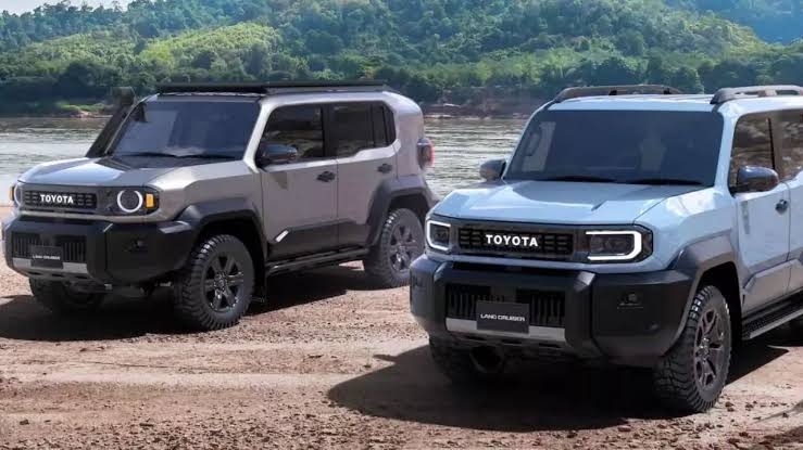 Toyota Land Cruiser FJ भारत में लॉन्च से पहले मचा रही है हलचल मिनी फॉर्च्यूनर का दमदार रूप