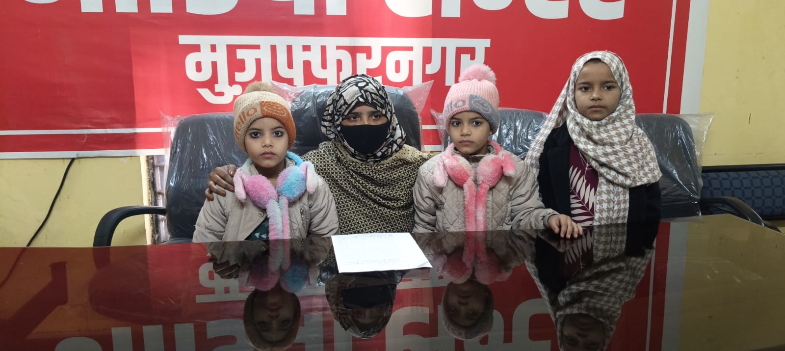 मुजफ्फरनगर में फर्जीवाड़े की शिकार हुई बेबस महिला: अपनों ने ही घर पर उठा लिया बैंक लोन, अब मिल रही कुर्की की धमकी