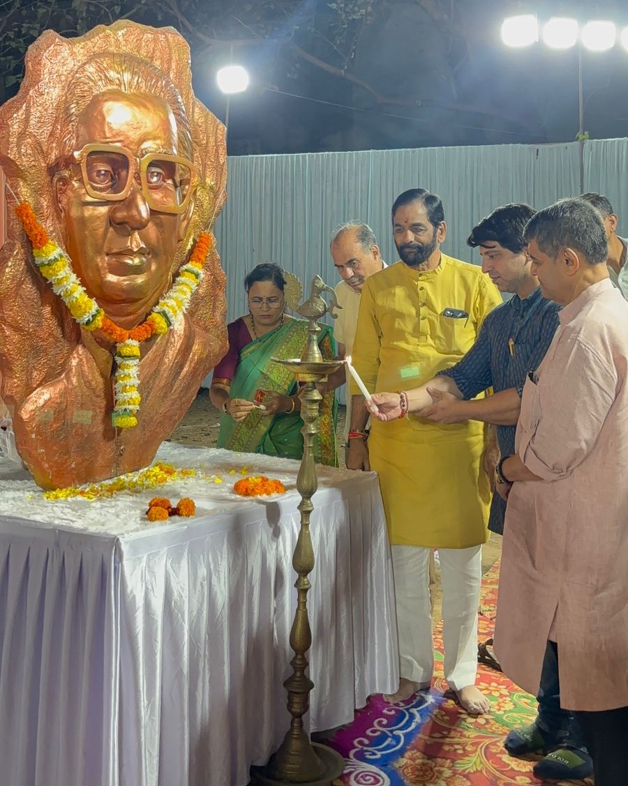 राष्ट्रवाद और वोट बैंक पर छिड़ी जंग; बीजेपी प्रवक्ता ने विपक्षी गठबंधन को घेरा.. 'वंदे मातरम' अब 'वोट बैंक मातरम' बना