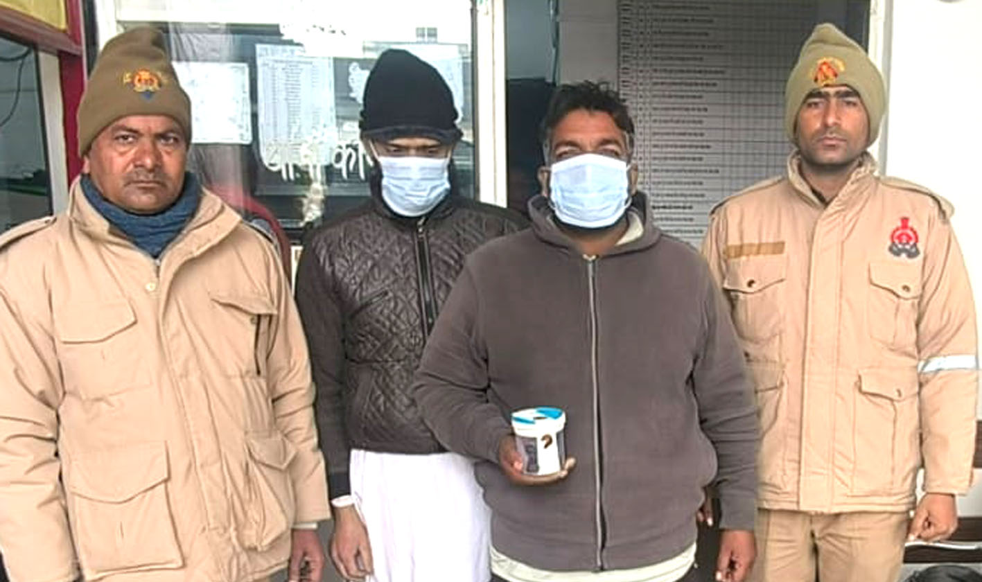 सहारनपुर: निगम पार्षद की फर्जी मोहर लगाकर आधार कार्ड में पता बदलने वाले दो जनसेवा केन्द्र संचालक गिरफ्तार