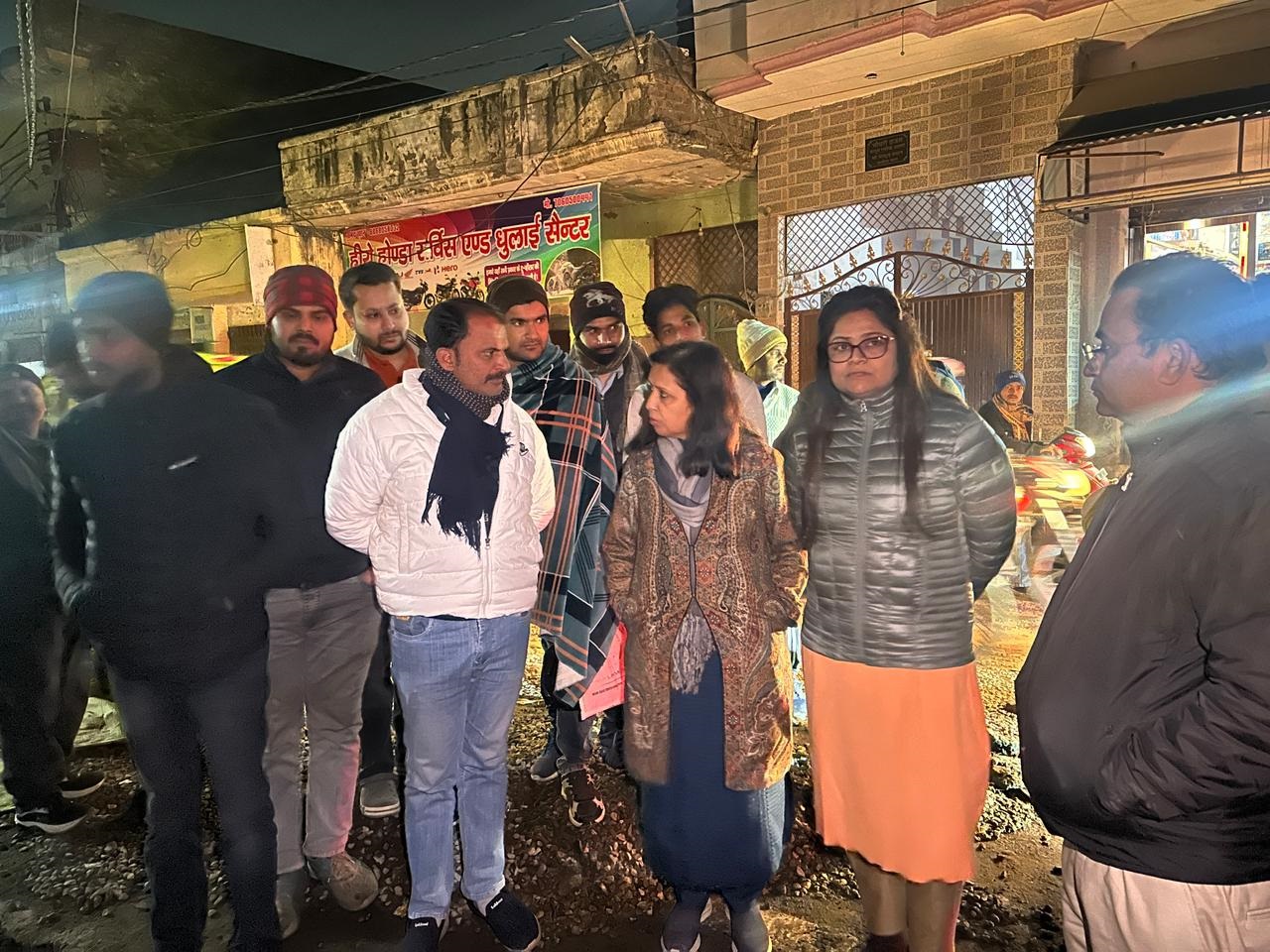 मुजफ्फरनगर में आधी रात को चला पालिकाध्यक्ष का 'हंटर'; जेसीबी से तुड़वाया 30 मीटर नाला, बिना सरिए के हो रहा था निर्माण, भुगतान रोका 