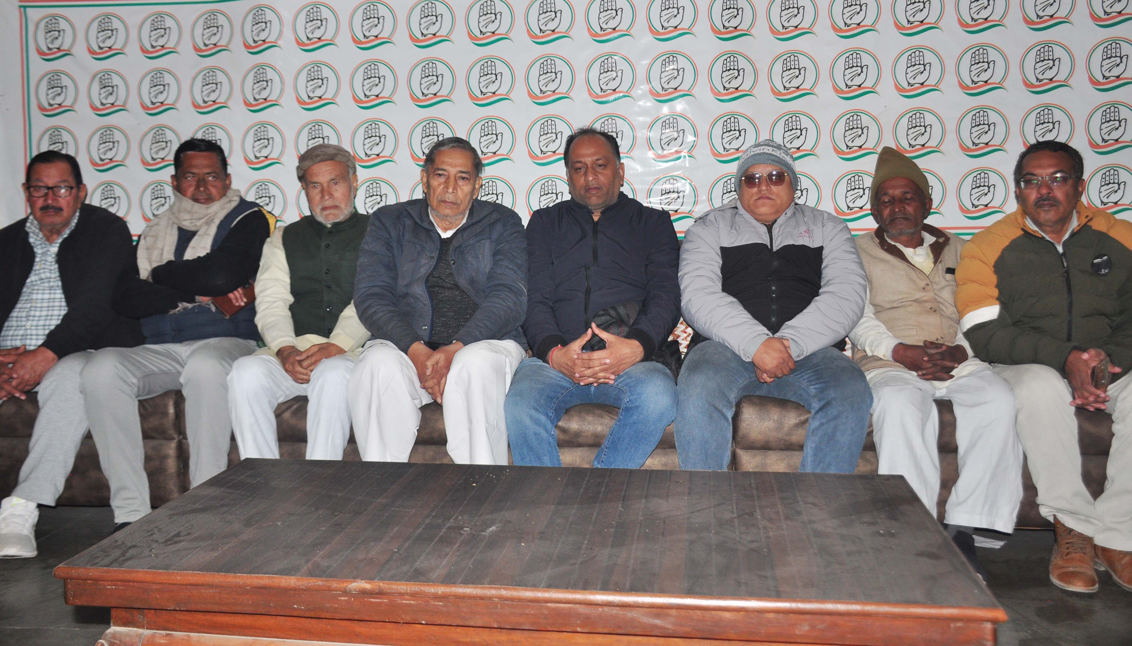 शामली: मनरेगा से गांधी नाम हटाने पर कांग्रेस का तीखा विरोध, केंद्र पर लगाए आरोप