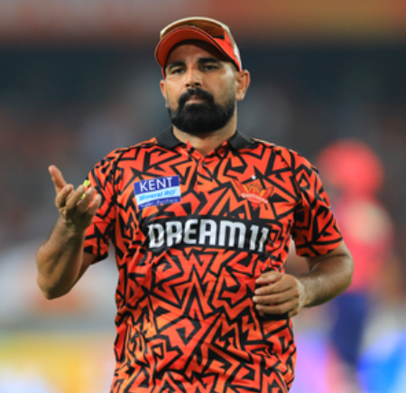 मोहम्मद शमी और उनके भाई को एसआईआर मामले में चुनाव आयोग का नोटिस, 9 से 11 जनवरी के बीच सुनवाई