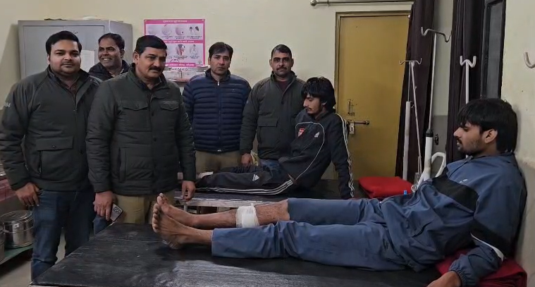 शामली में एनकाउंटर के बाद पकड़े गए 25 हजारी बदमाश, पुलिस की गोली लगते ही निकले आंसू; बोले- 'साहब! अब नहीं करेंगे बदमाशी'