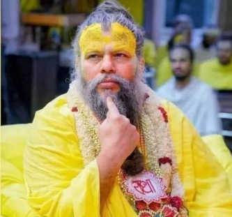 वृंदावन: प्रेमानंद महाराज के पूर्व निवास में लगी भीषण आग, शिष्यों पर मीडिया और पुलिस से अभद्रता का आरोप