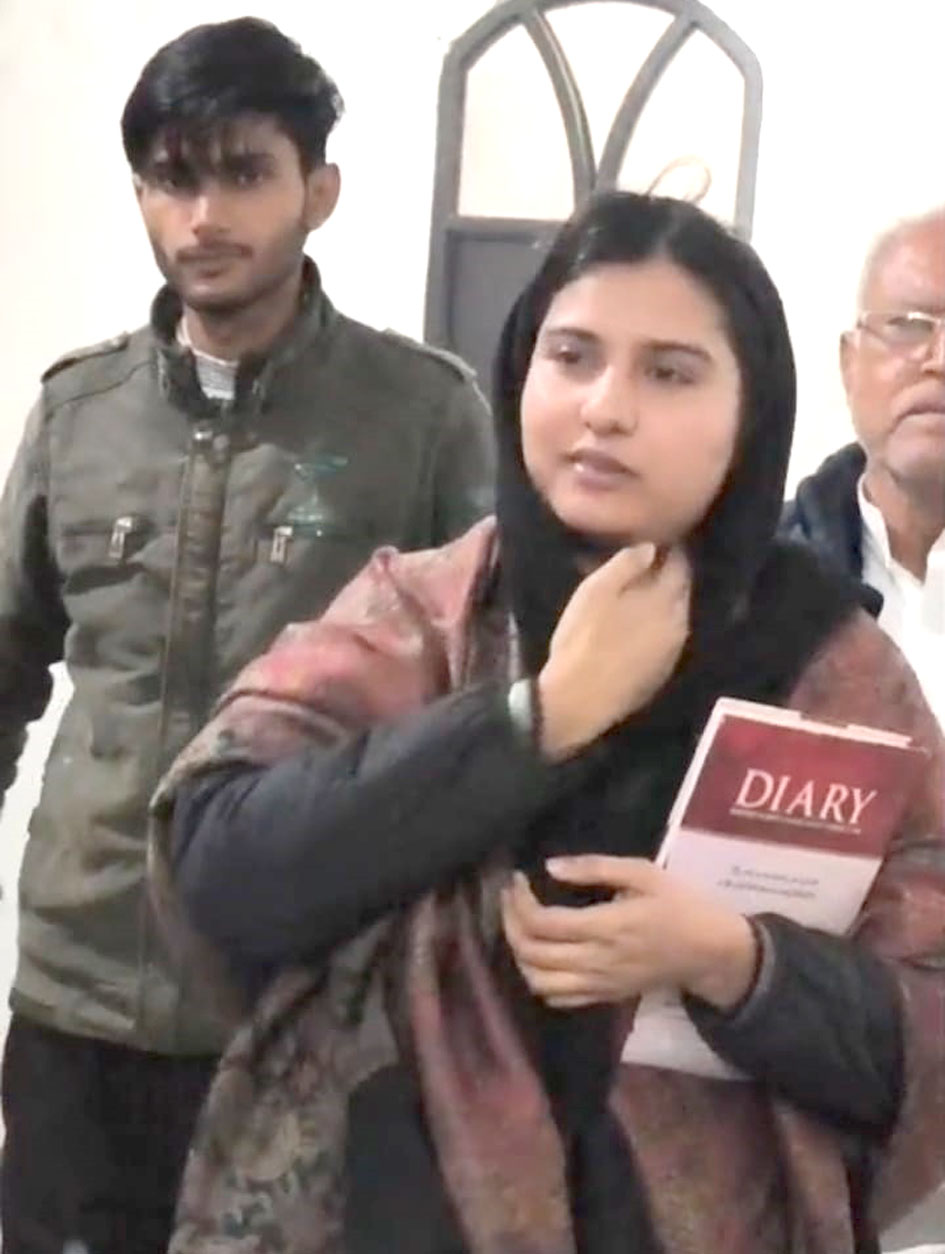 चौधरी अनस गुर्जर ने सपा सांसद इकरा हसन से मुलाकात की, पंचायत चुनाव और वोटर सूची अभियान पर चर्चा