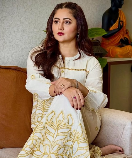 शिल्पा शिंदे और शुभांगी अत्रे की तुलना पर बोलीं रश्मि देसाई, कहा– 'यह सम्मान की कमी की तरह' 