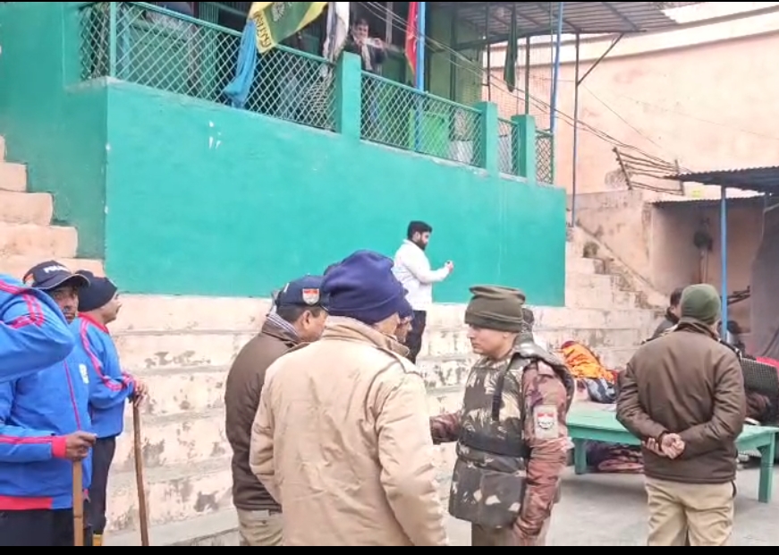 उत्तराखंड: पिरान कलियर में गंगा नहर किनारे बनी अवैध मजार ध्वस्त