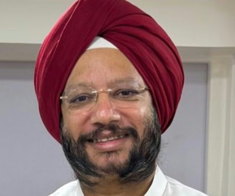 नोएडा: कांग्रेस नेता गुरदीप सिंह सप्पल बोले—बीएलओ ने उनका व पूरे परिवार का नाम मतदाता सूची से काटा