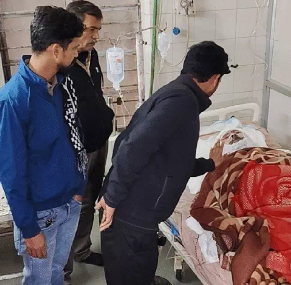 गुजरात के आंकलाव में खौफनाक वारदात: भ्रष्टाचार उजागर करने पर किसान को जिंदा जलाने की कोशिश