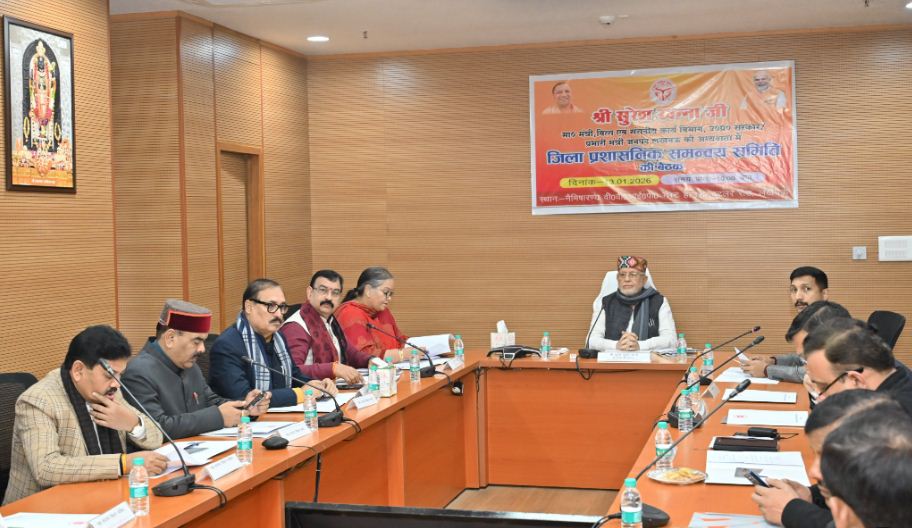 लखनऊ ट्रैफिक अपडेट: मंत्री सुरेश खन्ना का निर्देश, जाम मुक्त लखनऊ के लिए तैयार होगा मास्टर प्लान