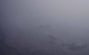 मेरठ व पश्चिम यूपी में कोहरा और शीतलहर का कहर, जनजीवन ठप
