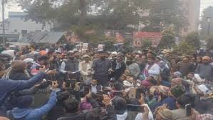 सोनू हत्याकांड पर बवाल : कश्यप समाज का मेरठ में प्रदर्शन, हाईवे जाम