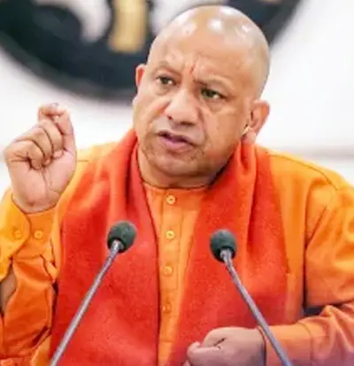 अवैध कब्जा बर्दाश्त नहीं, भूमाफिया व दबंगों के खिलाफ जारी रहेगी कठोर कार्रवाई, गरीबों के मुफ्त इलाज का दिलाया भरोसा