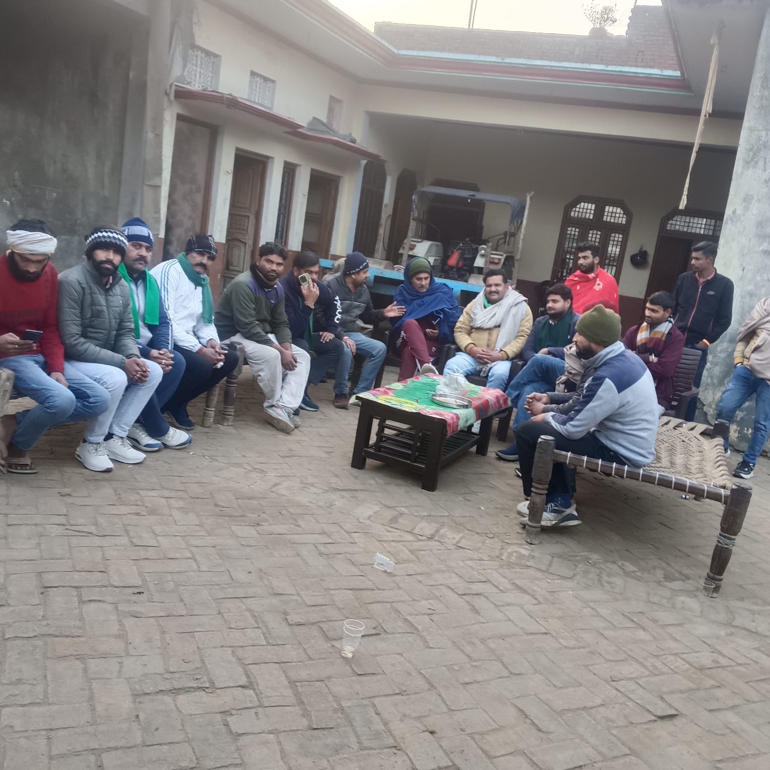 मुजफ्फरनगर: भारतीय किसान यूनियन अराजनैतिक ने औद्योगिक प्रदूषण के खिलाफ तिगरी गांव में जागरूकता अभियान चलाया