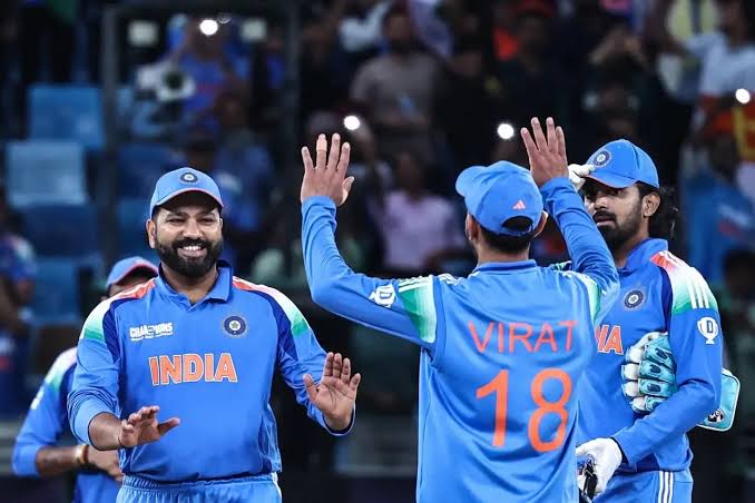 Ind Vs Nz : भारत ने जीता 4 विकेट से पहला वनडे, बड़े लक्ष्य के सामने भी नहीं झुकी टीम इंडिया