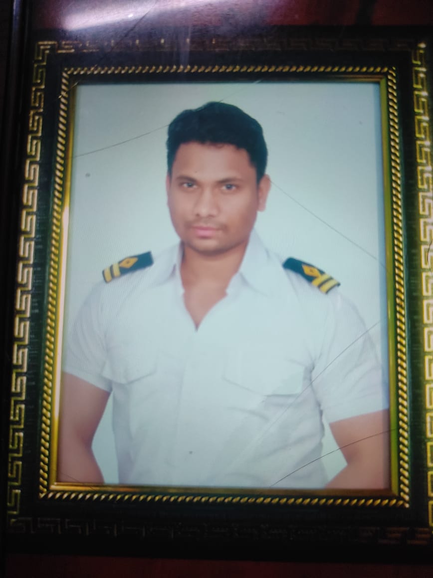 ईरान में फंसे गाजियाबाद के मर्चेंट नेवी इंजीनियर, परिवार ने भारत सरकार से लगाई गुहार