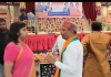 मऊ में बीजेपी महिला मोर्चा कार्यक्रम में मंच पर भिड़े वर्तमान और पूर्व जिलाध्यक्ष, गुटबाजी आई सामने