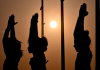 "प्राकृतिक तरीके से वजन बढ़ाने के लिए योगासन और हेल्दी दिनचर्या"