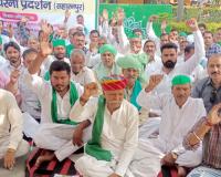 सहारनपुर में किसान मजदूर संगठन ने ज्ञापन सौंपकर गन्ना मूल्य और अन्य समस्याओं का समाधान माँगा