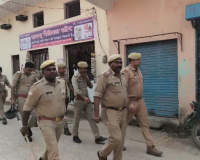 शामली में पटाखे छोड़ने को लेकर दो समुदायों में भिड़ंत, आधा दर्जन घायल, पुलिस चौकी पर हंगामा