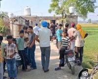 गुरदासपुर में पटाखा फैक्ट्री में भीषण धमाका, एक ही परिवार के पांच लोग गंभीर रूप से घायल -बिना लाइसेंस चल रही थी यूनिट