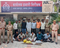 मेरठ में फायरिंग और पथराव की घटना, सरूरपुर पुलिस ने 13 आरोपियों को दबोचा