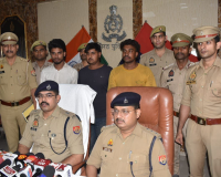 मेरठ में लूट का खुलासा, तीन गिरफ्तार, नकदी और तमंचा बरामद