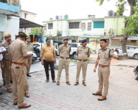 मेरठ पुलिस लाइन का निरीक्षण, एसएसपी विपिन ताडा ने दी सुविधाओं में सुधार के निर्देश
