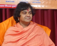 मेरठ में चिन्मयानंद बापू ने अखिलेश यादव पर साधा निशाना, कहा वोट बैंक की राजनीति में हैं व्यस्त