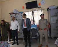 मेरठ में जिला अधिकारी, जिला जज और एसएसपी ने किया राजकीय महिला शरणालय का निरीक्षण