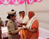नोएडा में पुलिस स्मृति दिवस पर शहीद पुलिसकर्मियों को दी गई श्रद्धांजलि