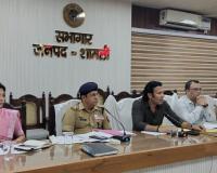 शामली में सड़क सुरक्षा पर डीएम ने दिए कड़े निर्देश: बाइपास पर लगेंगे कॉन्वेक्स मिरर, पेट्रोल पंपों पर 'नो हेलमेट नो फ्यूल' सख्ती से लागू होगा