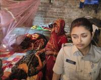 रीना की रहस्यमयी मौत: पांच बच्चों की मां का गला रेतकर हत्या, हसनपुर में खौफ का माहौल