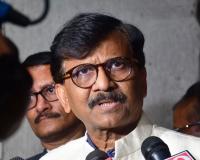 संजय राउत ने विपक्षी एकजुटता पर दिया जोर: मुंबई को भाजपा और अदाणी समूह के खतरे से बचाने की अपील
