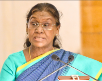 राष्ट्रपति द्रौपदी मुर्मू की हेलीकॉप्टर लैंडिंग के दौरान बड़ी चूक, सबरीमाला दौरे पर हुआ हादसा