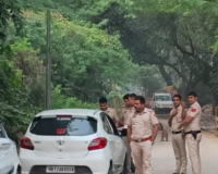 दिल्ली के महरौली में मुठभेड़: पुलिस ने बदमाश कनिष्क उर्फ विशाल को गिरफ्तार किया, हेड कांस्टेबल घायल