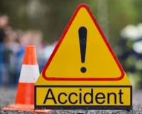 मध्य प्रदेश के बड़वानी में बस हादसा: 1 महिला की मौत, 30 से अधिक घायल